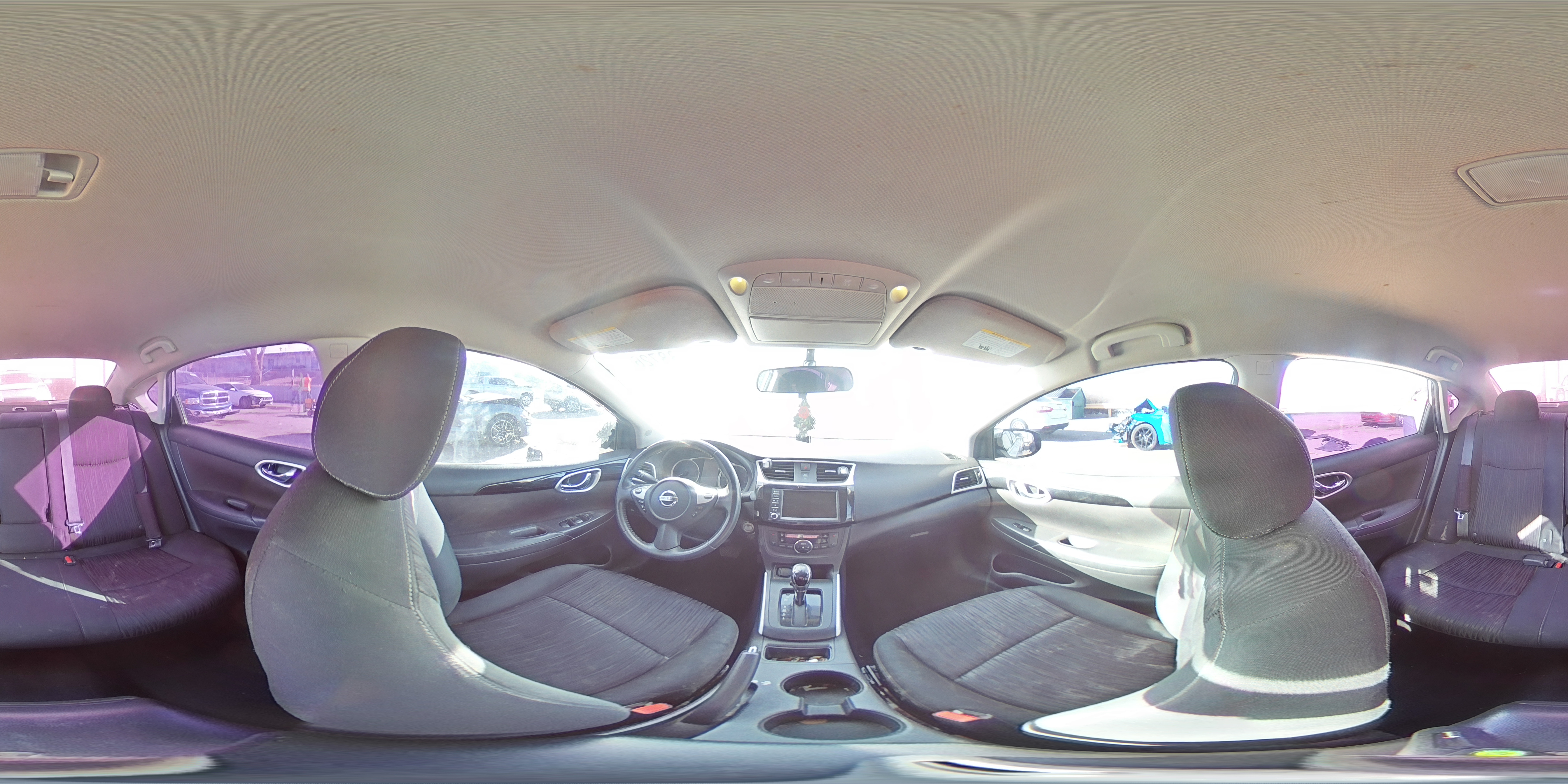 2019 Nissan Sentra - Image 13