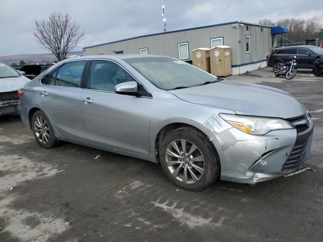  TOYOTA CAMRY 2015 Silver