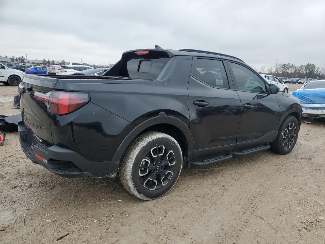 2022 Hyundai Santa Cruz - Image 3