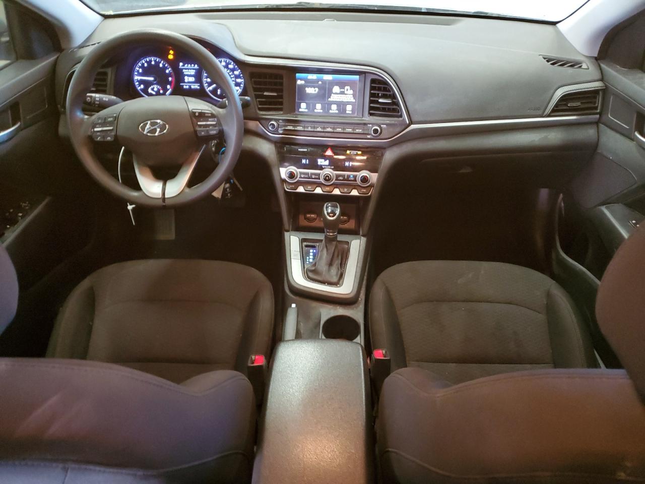 2020 Hyundai Elantra - Image 8