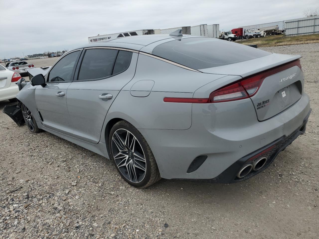 2023 Kia Stinger - Image 2