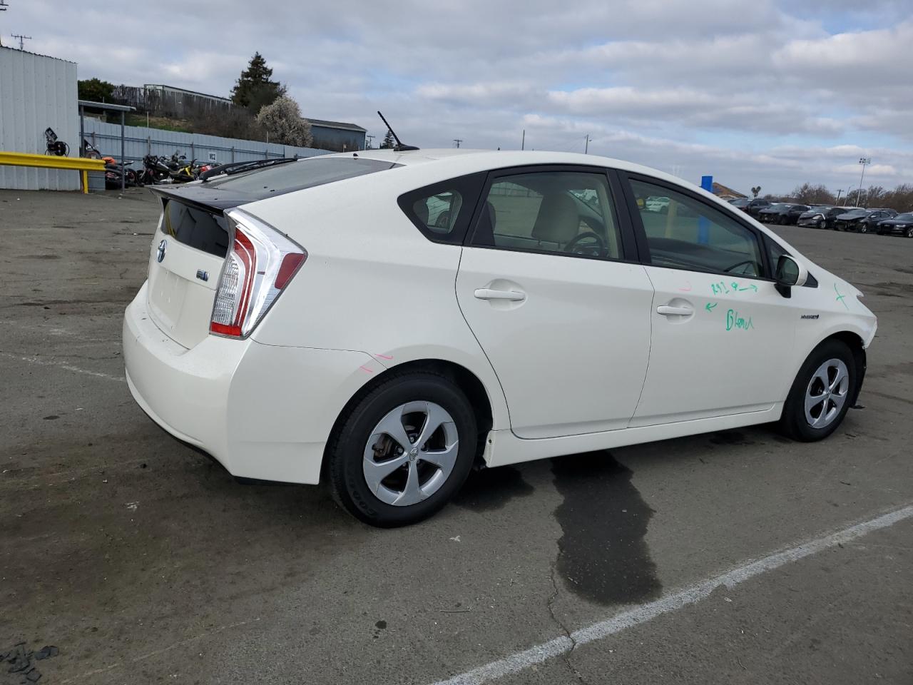2014 Toyota Prius - Image 3