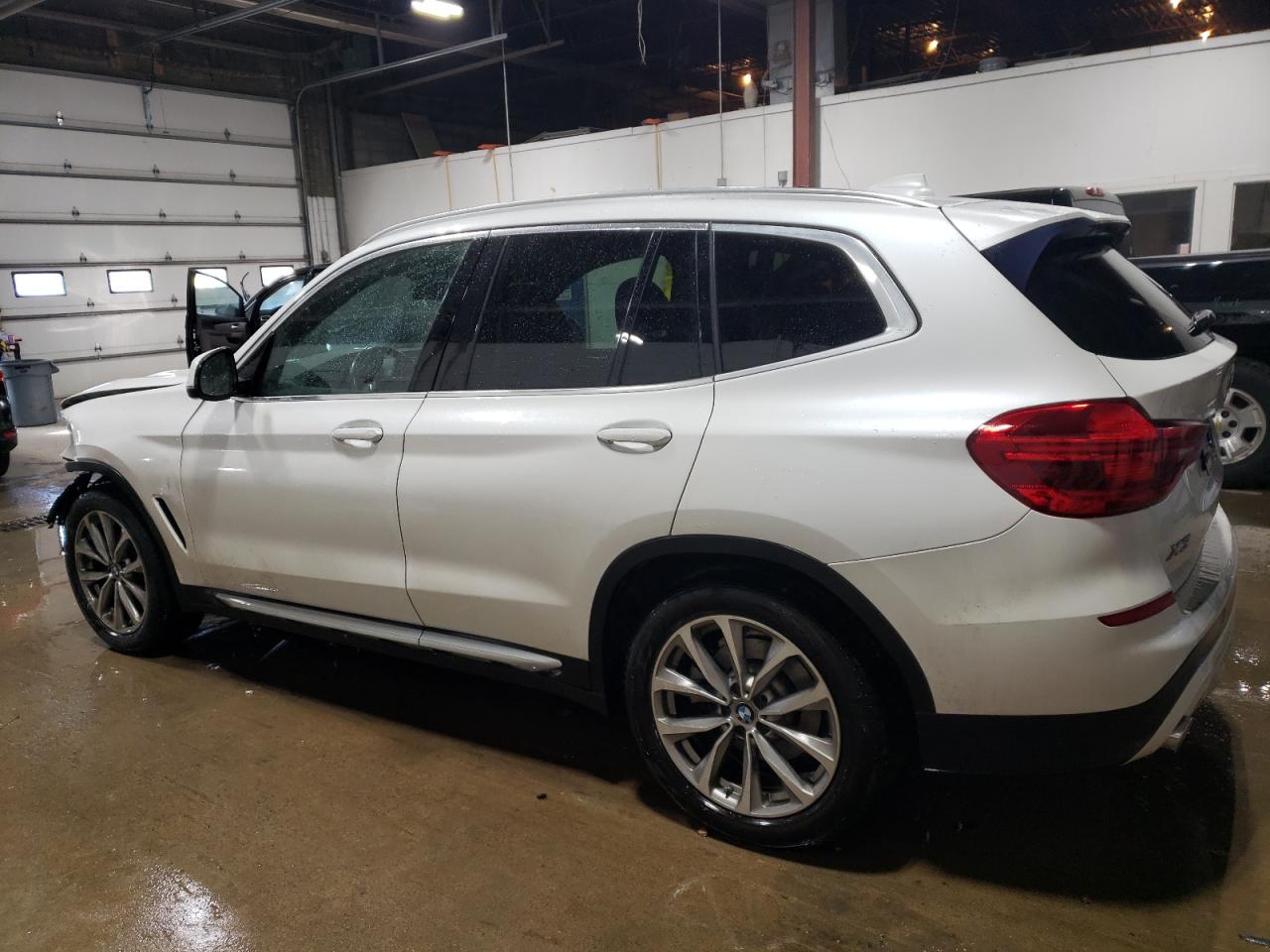 2019 BMW X3 - Image 2