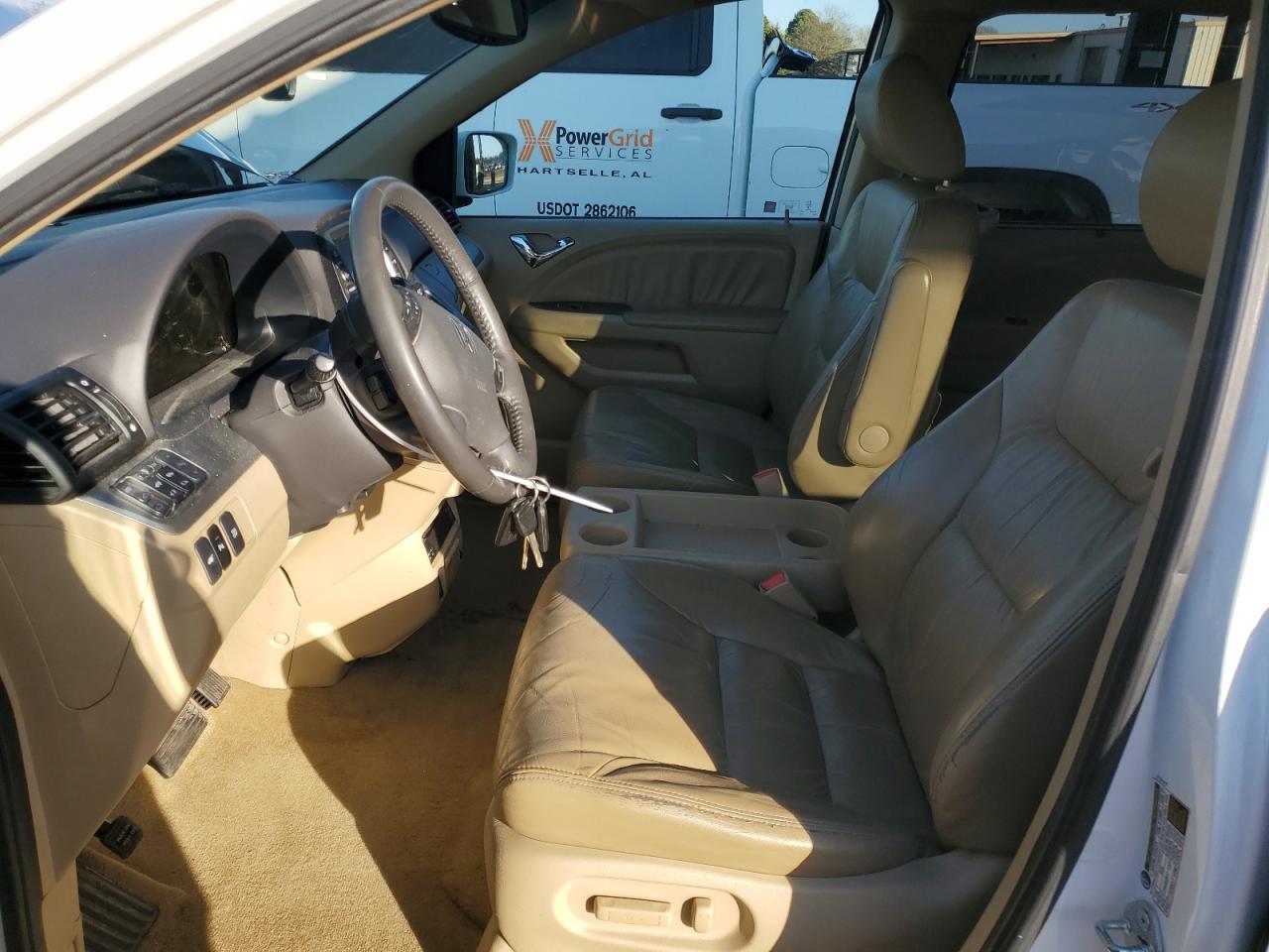 2010 Honda Odyssey - Image 7