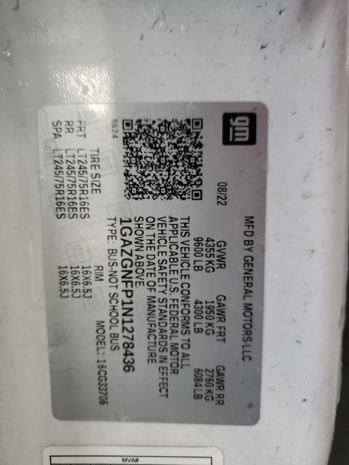 2022 Chevrolet Express - Image 14