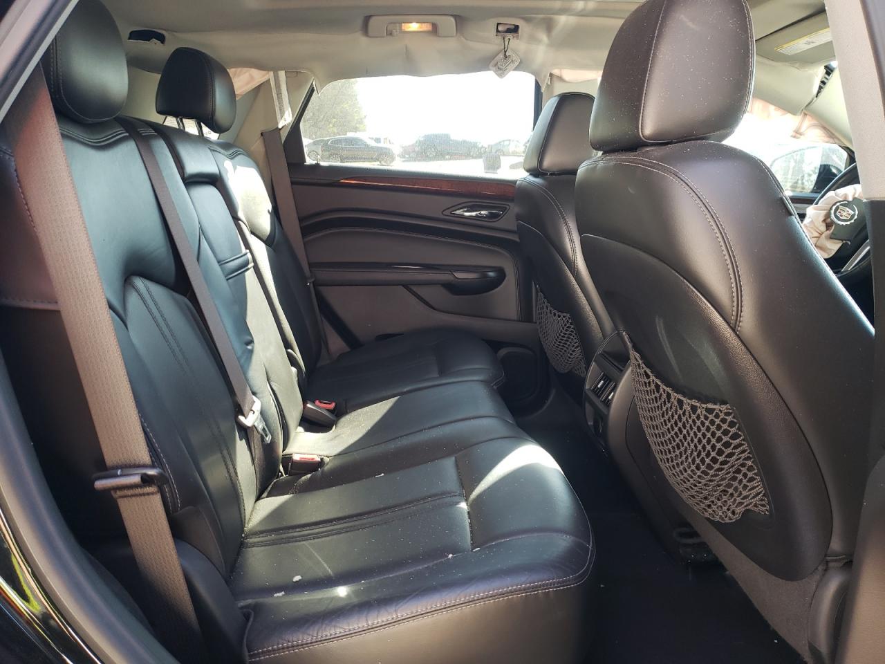 2016 Cadillac SRX - Image 11