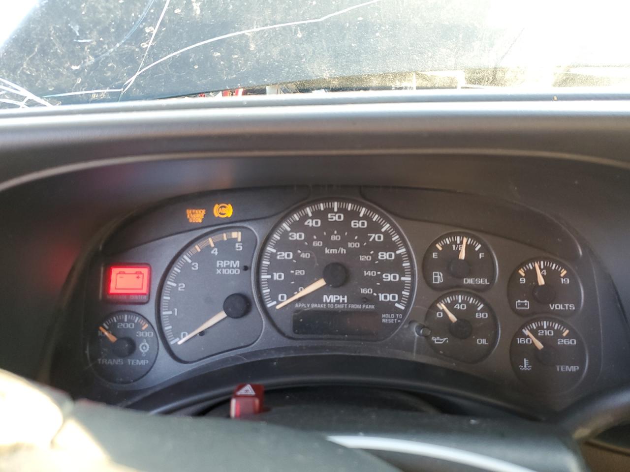 2002 Chevrolet Silverado - Image 9