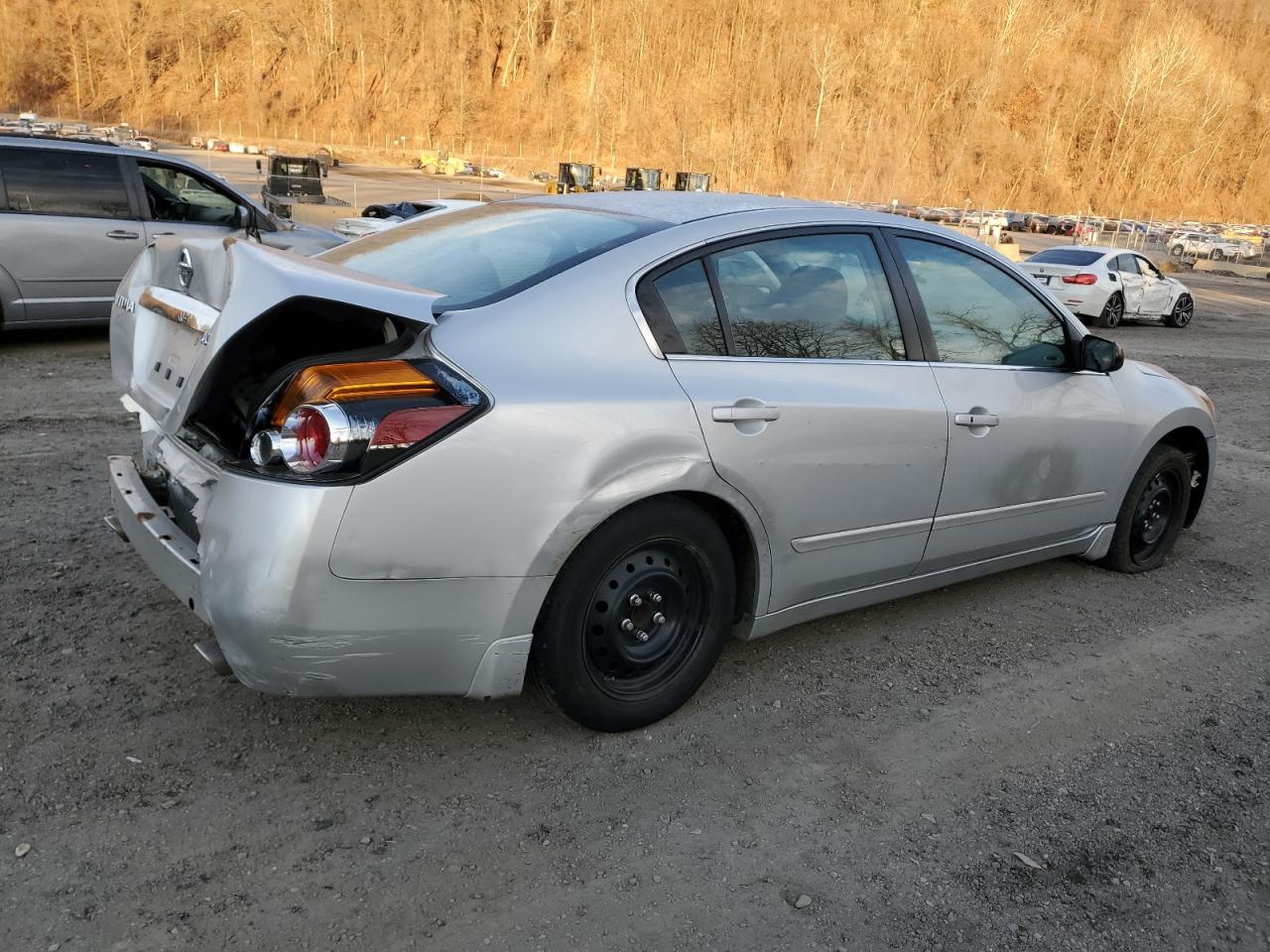 2012 Nissan Altima - Image 3