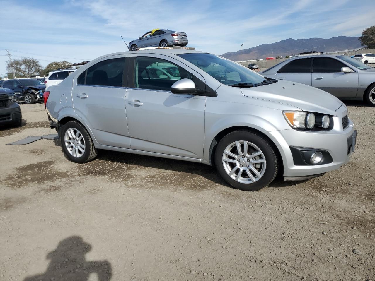 VIN 1G1JC5SH0D4119556 2013 CHEVROLET SONIC no.4