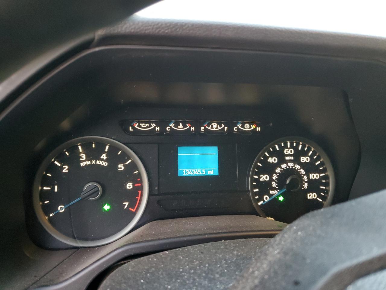2015 Ford F-150 - Image 9