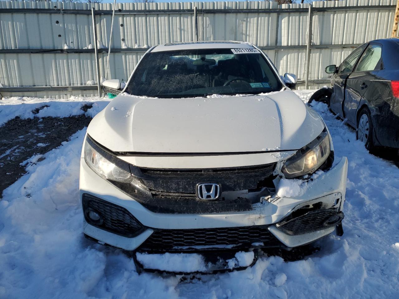 2017 Honda Civic - Image 5