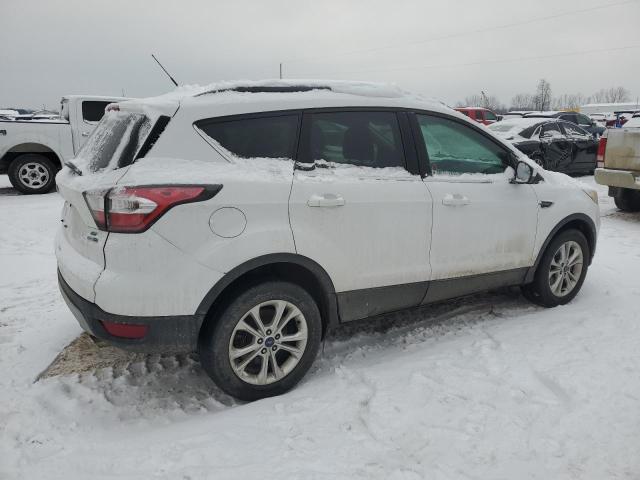 Паркетники FORD ESCAPE 2017 Белы
