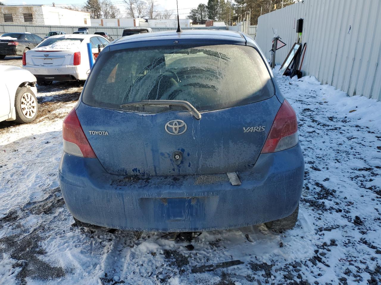 2011 Toyota Yaris - Image 6