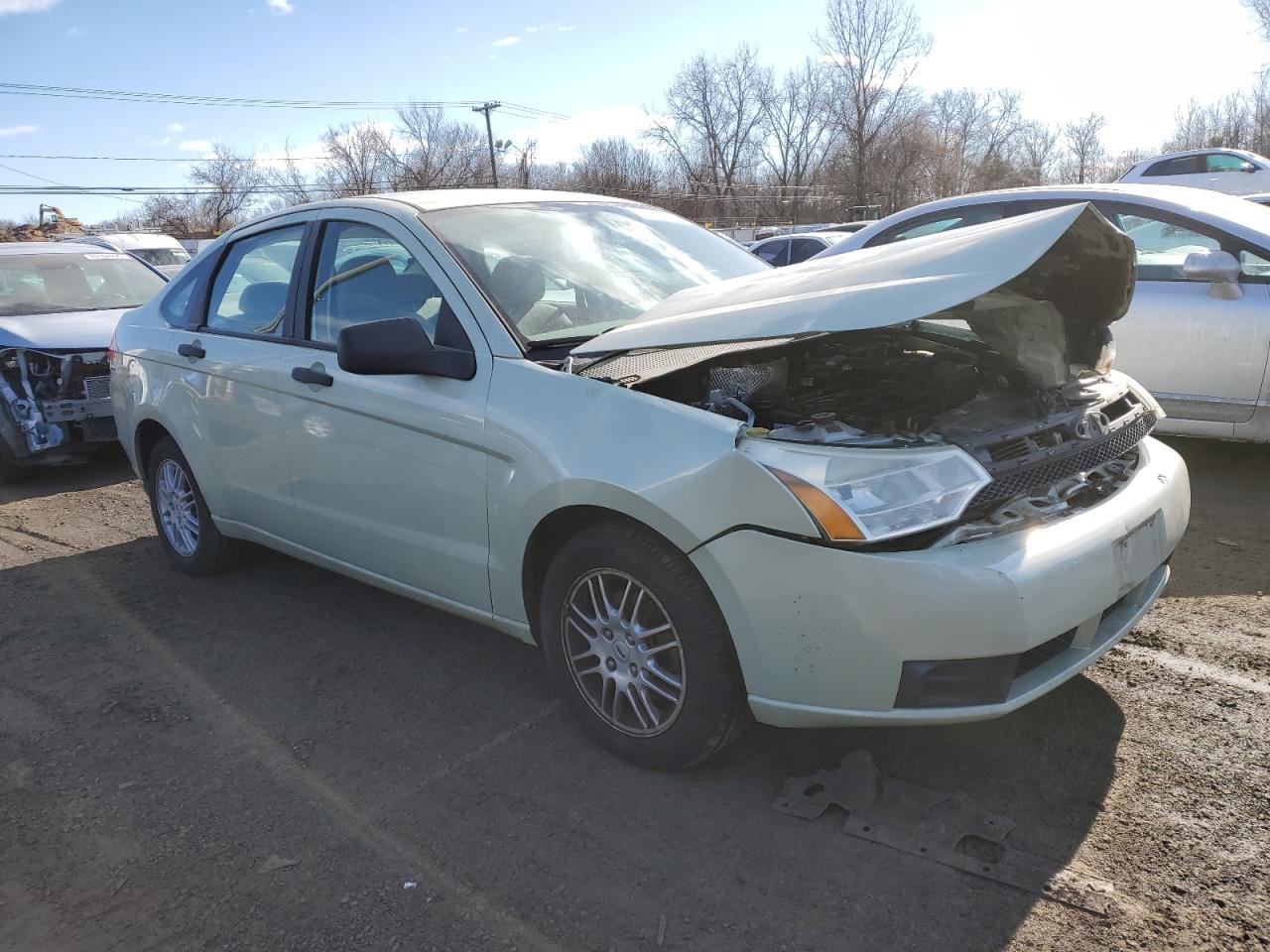 2010 Ford Focus - Image 4