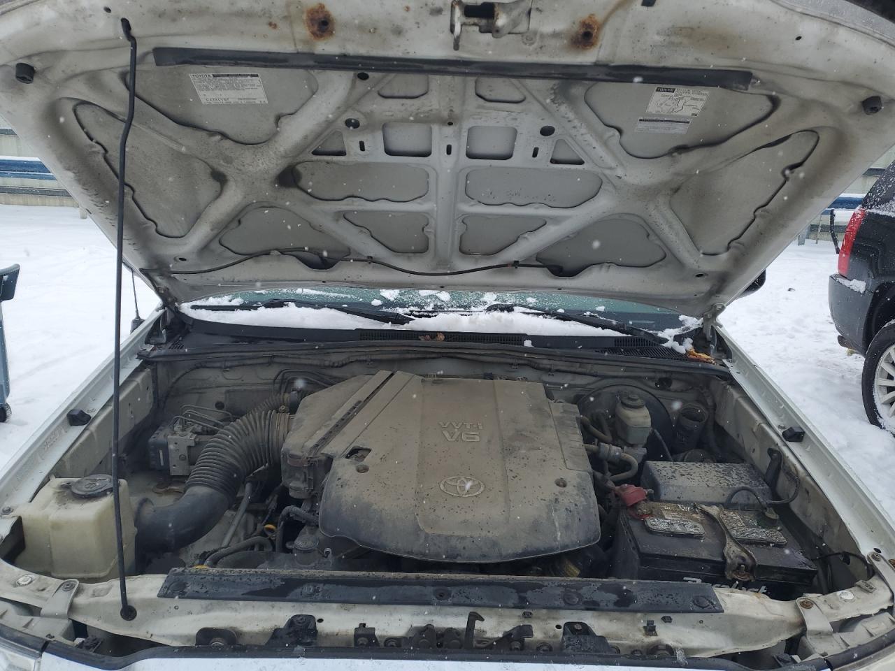 2006 Toyota Tacoma - Image 11