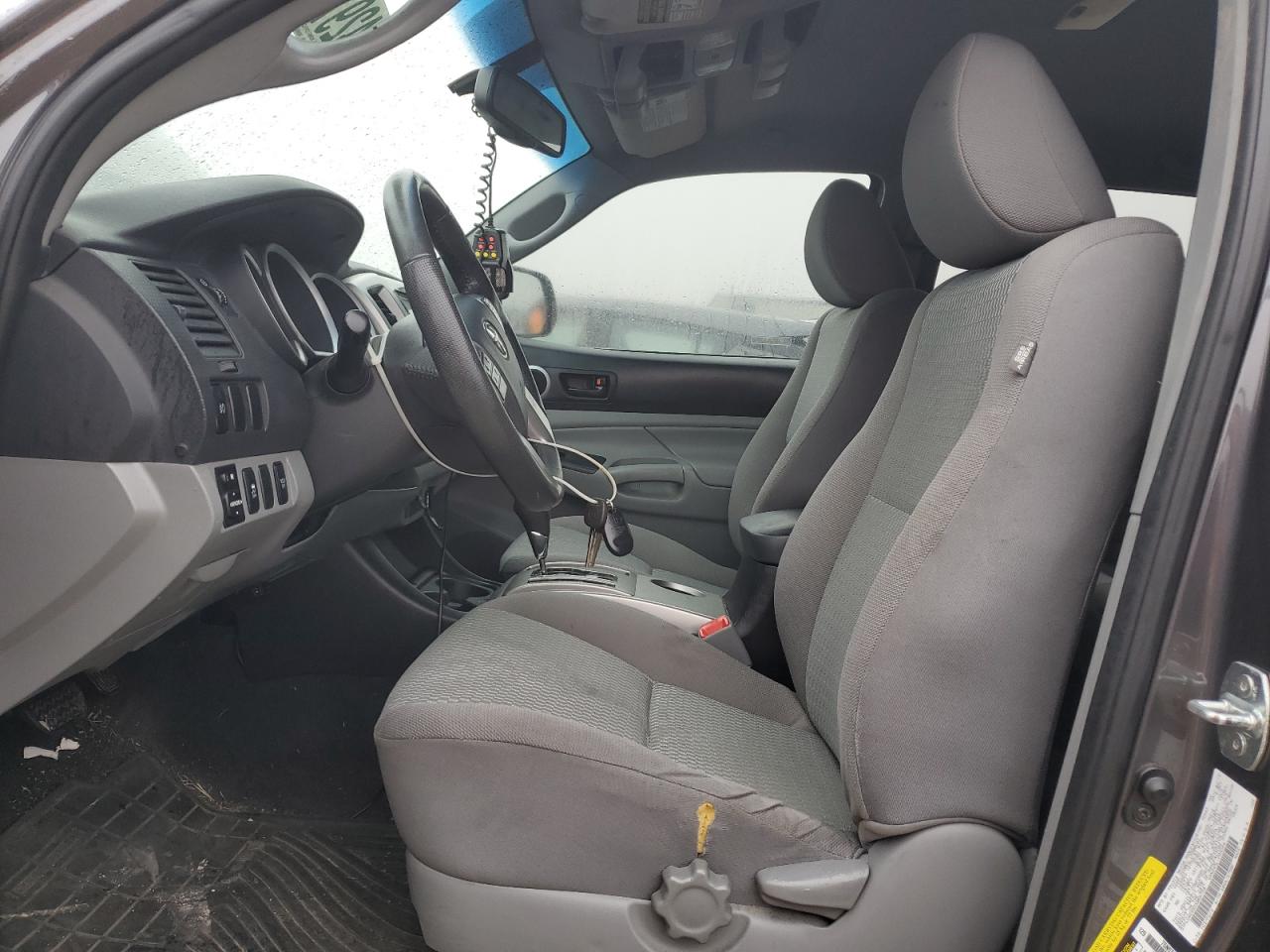 2013 Toyota Tacoma - Image 7