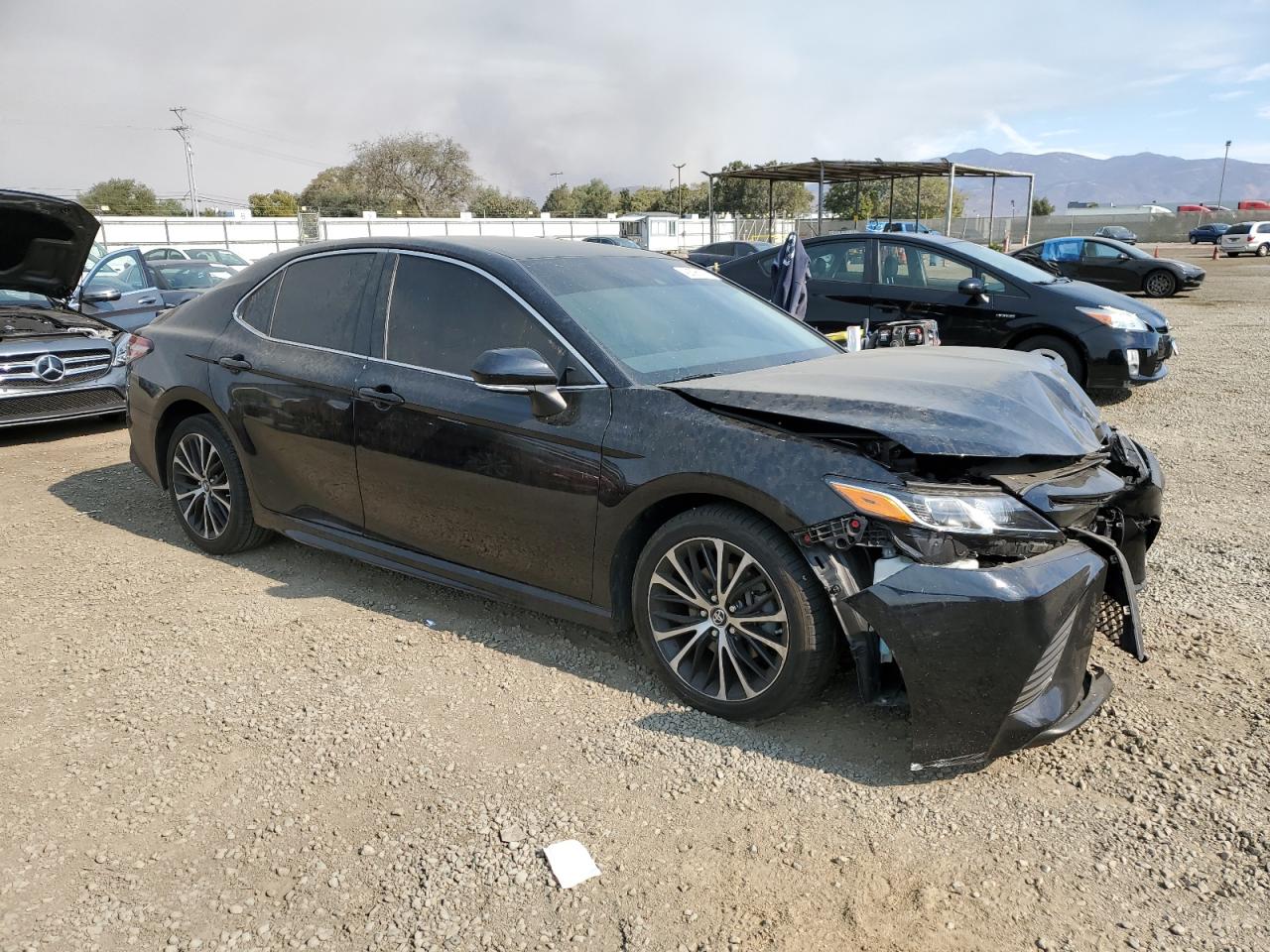 2018 Toyota Camry - Image 4