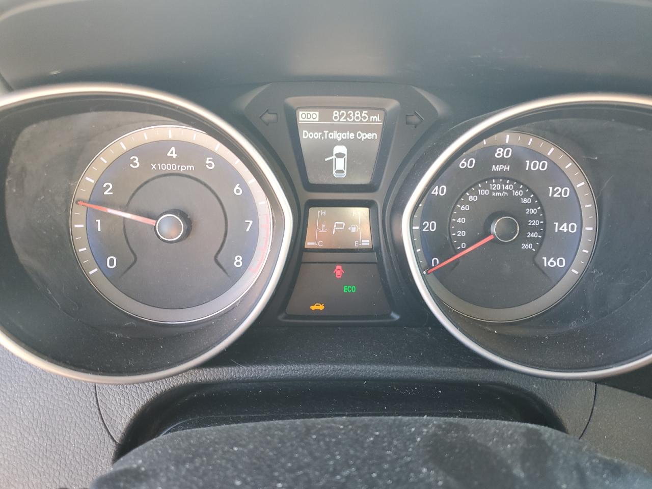 2015 Hyundai Elantra - Image 9