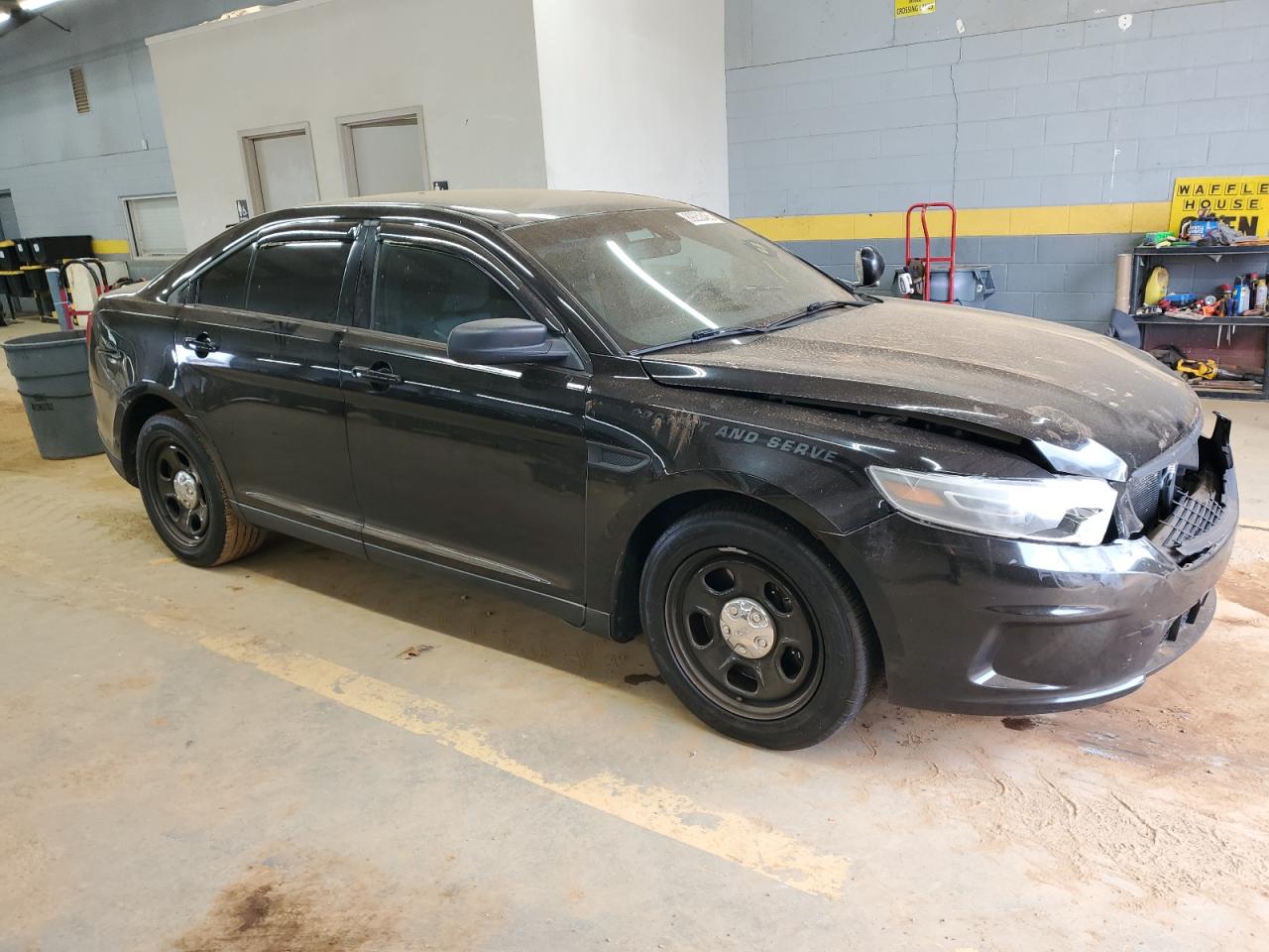 2015 Ford Taurus - Image 4