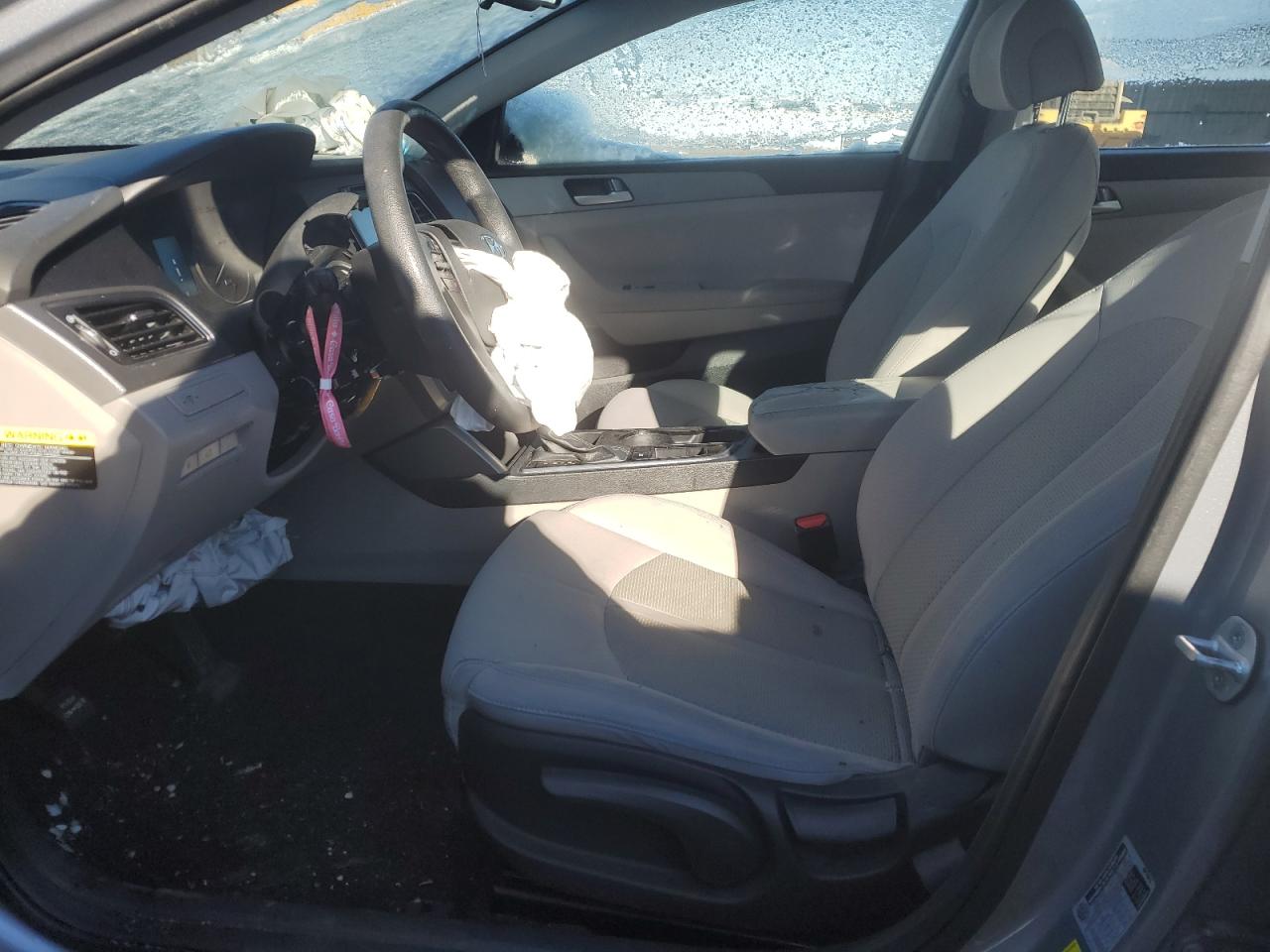 2016 Hyundai Sonata - Image 7