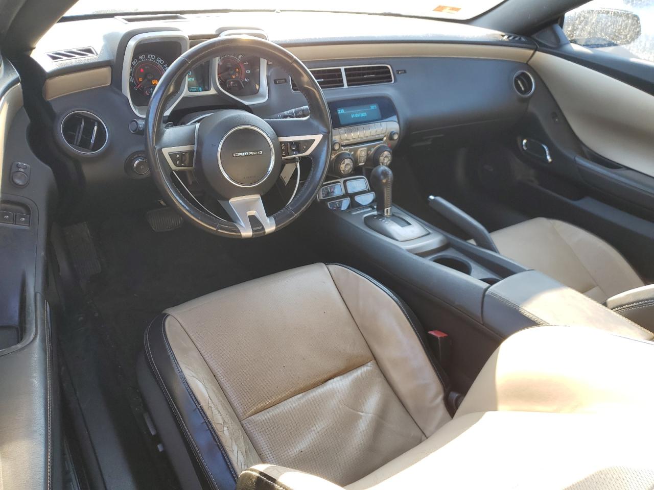 2011 Chevrolet Camaro - Image 8