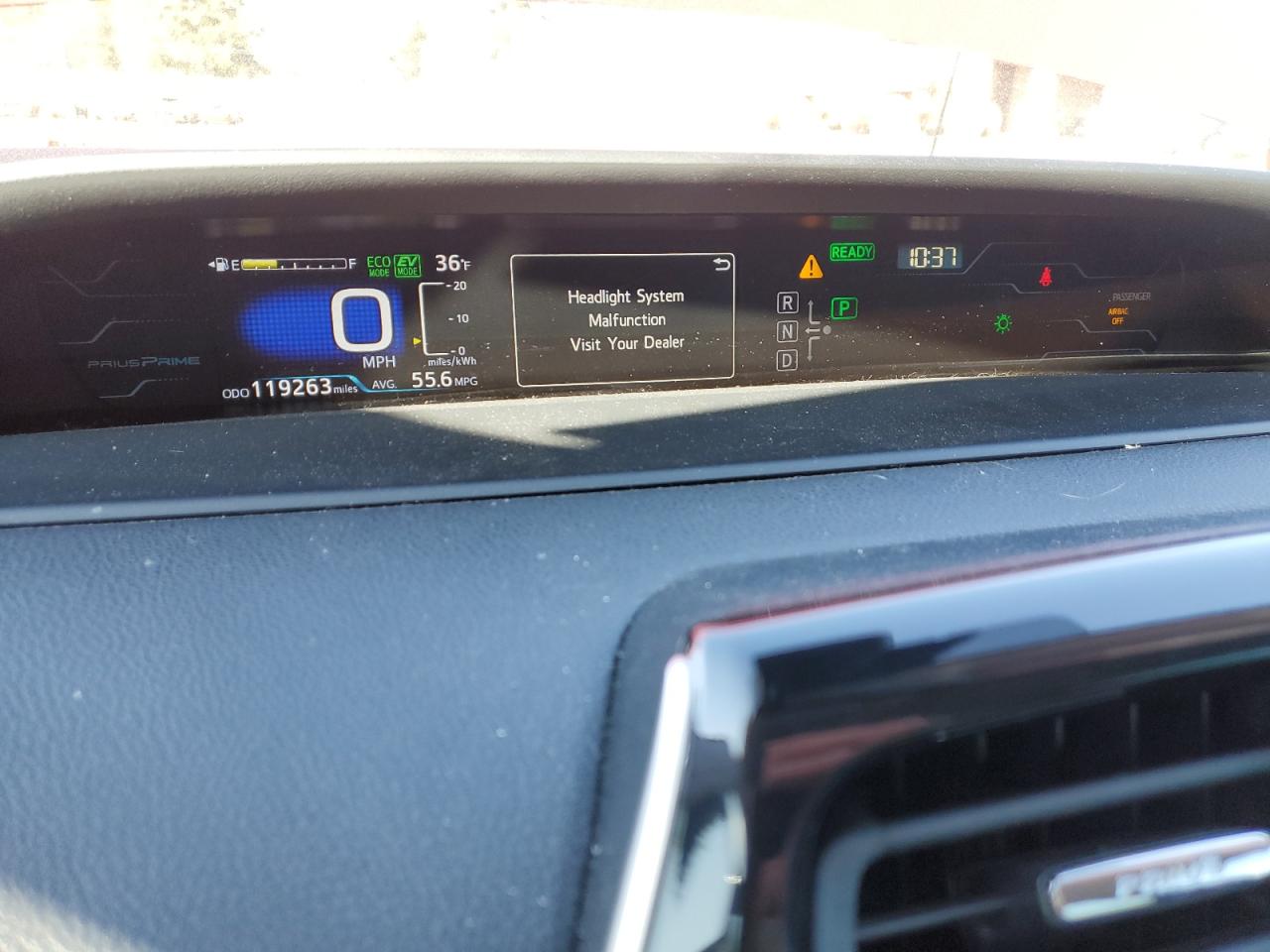 2018 Toyota Prius - Image 9