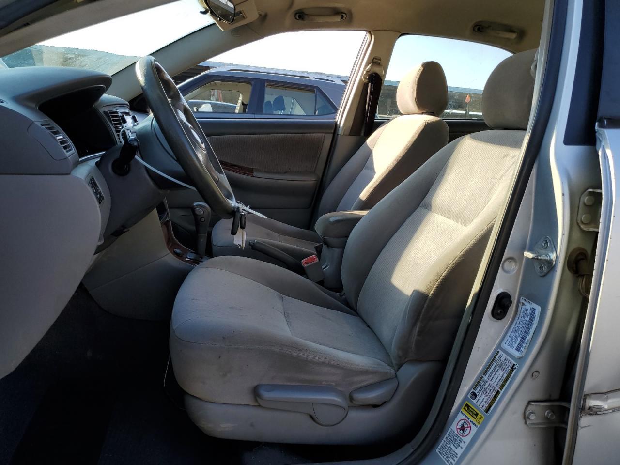 2005 Toyota Corolla - Image 7