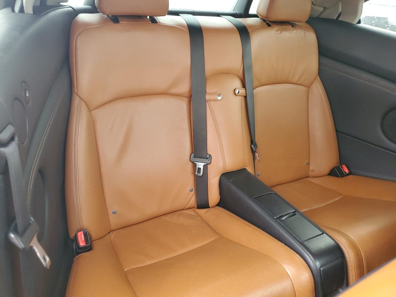 2014 Lexus IS - Image 10