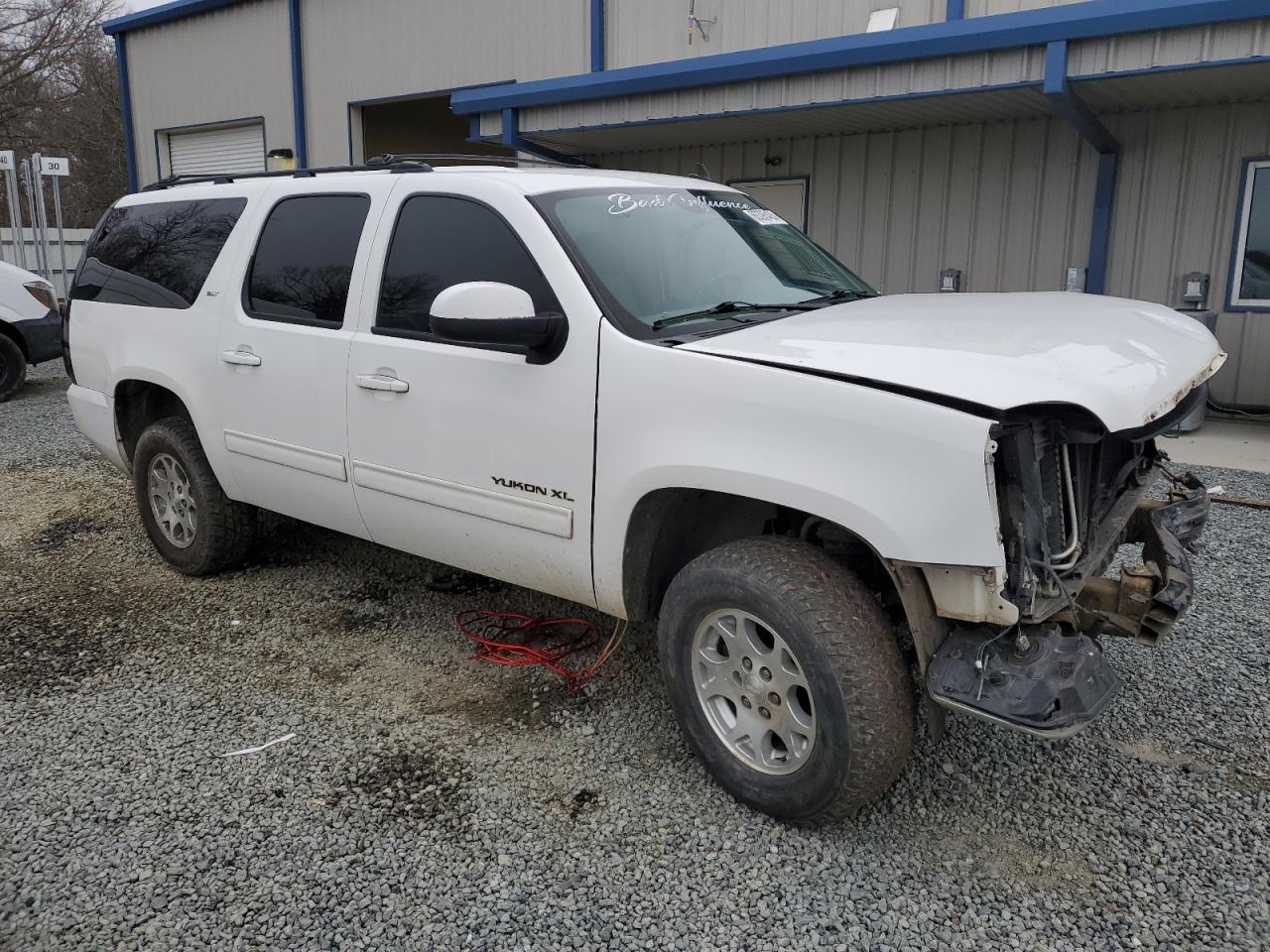 2014 GMC Yukon - Image 4