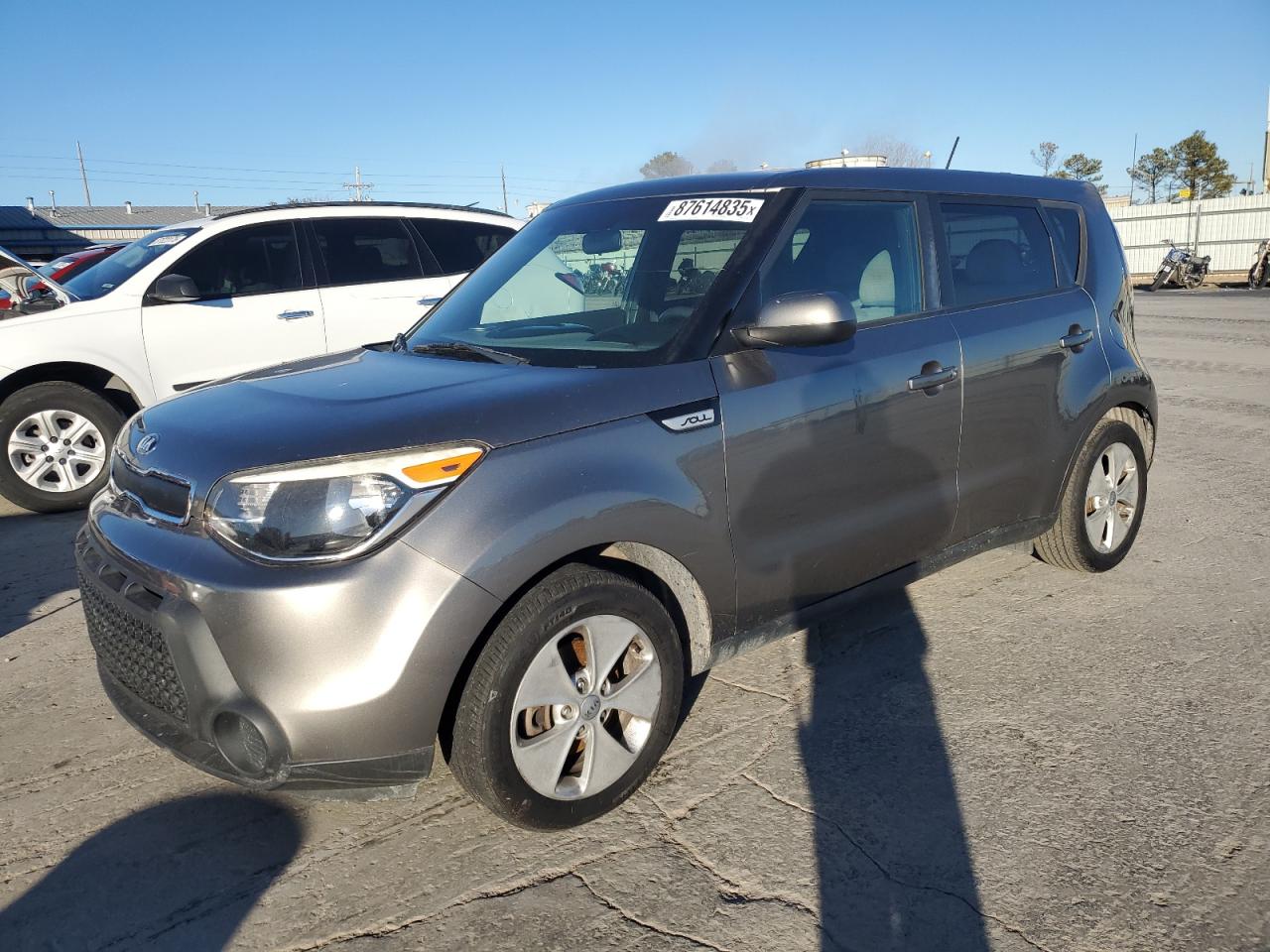 VIN KNDJN2A27G7307264 2016 KIA SOUL no.1