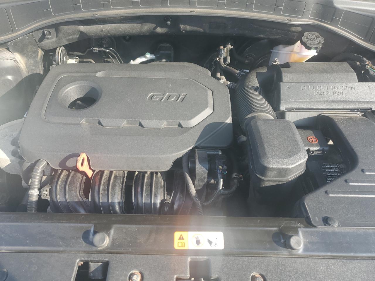 2018 Hyundai Santa Fe - Image 12