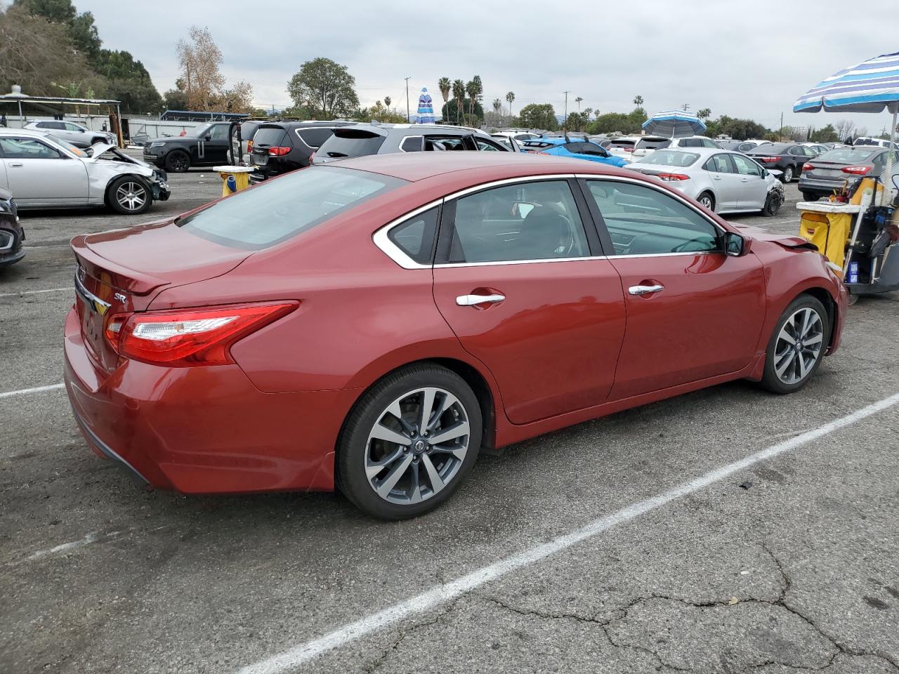 2016 Nissan Altima - Image 3