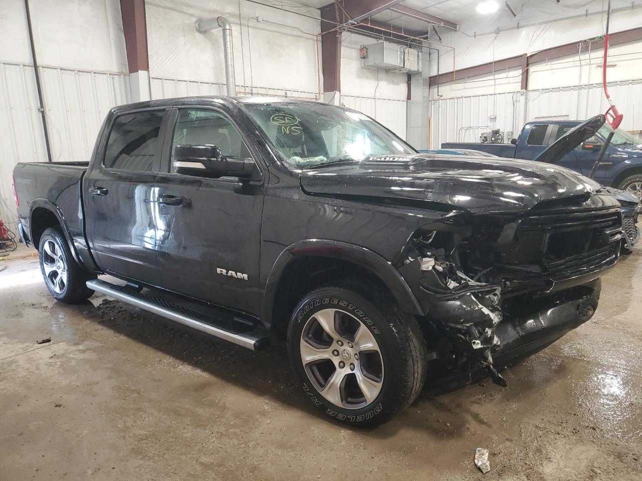 2021 RAM 1500 - Image 4