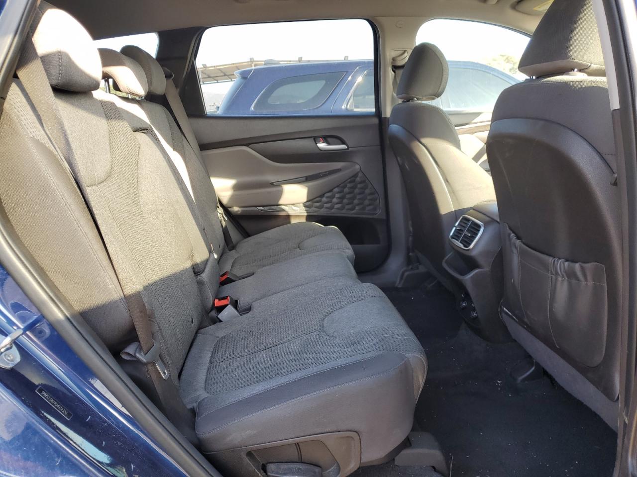 2019 Hyundai Santa Fe - Image 11