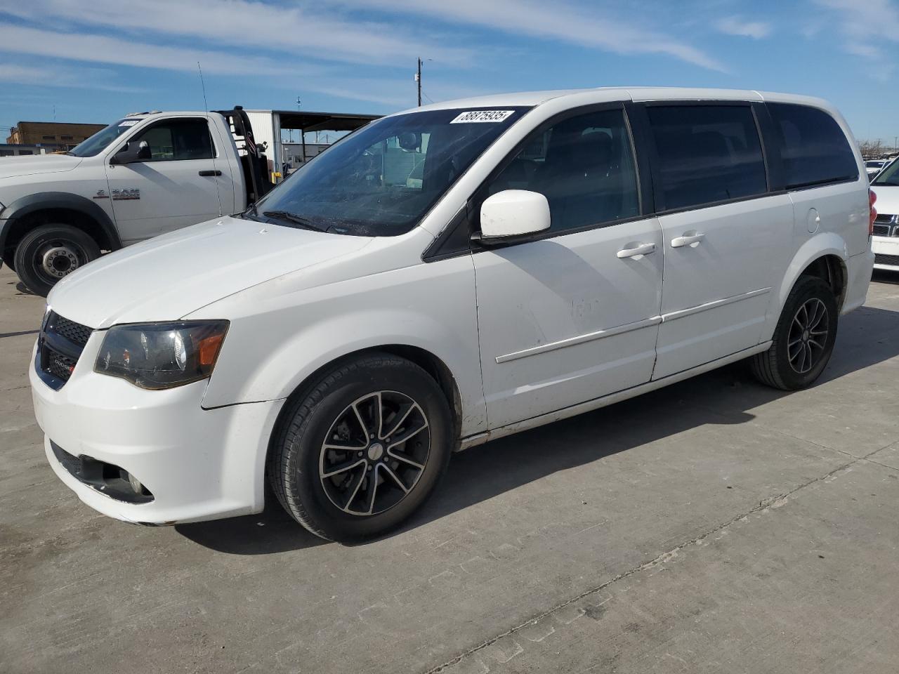 VIN 2C4RDGCG6HR840752 2017 DODGE CARAVAN no.1