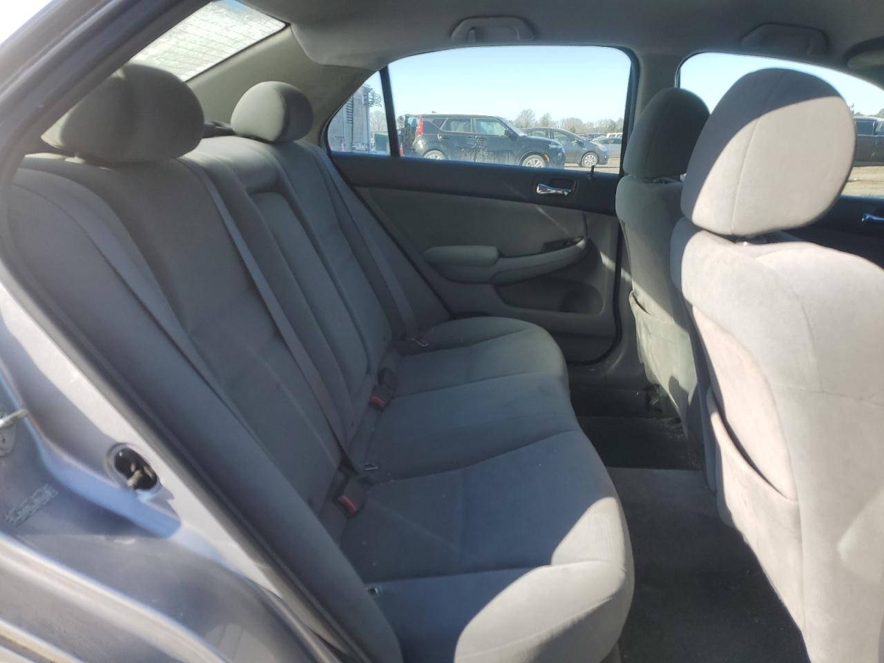 2006 Honda Accord - Image 10