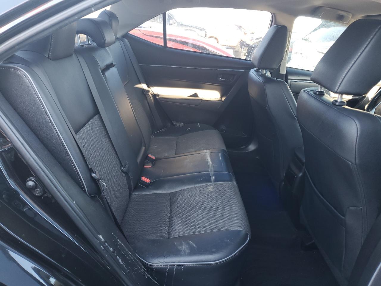 2016 Toyota Corolla - Image 11