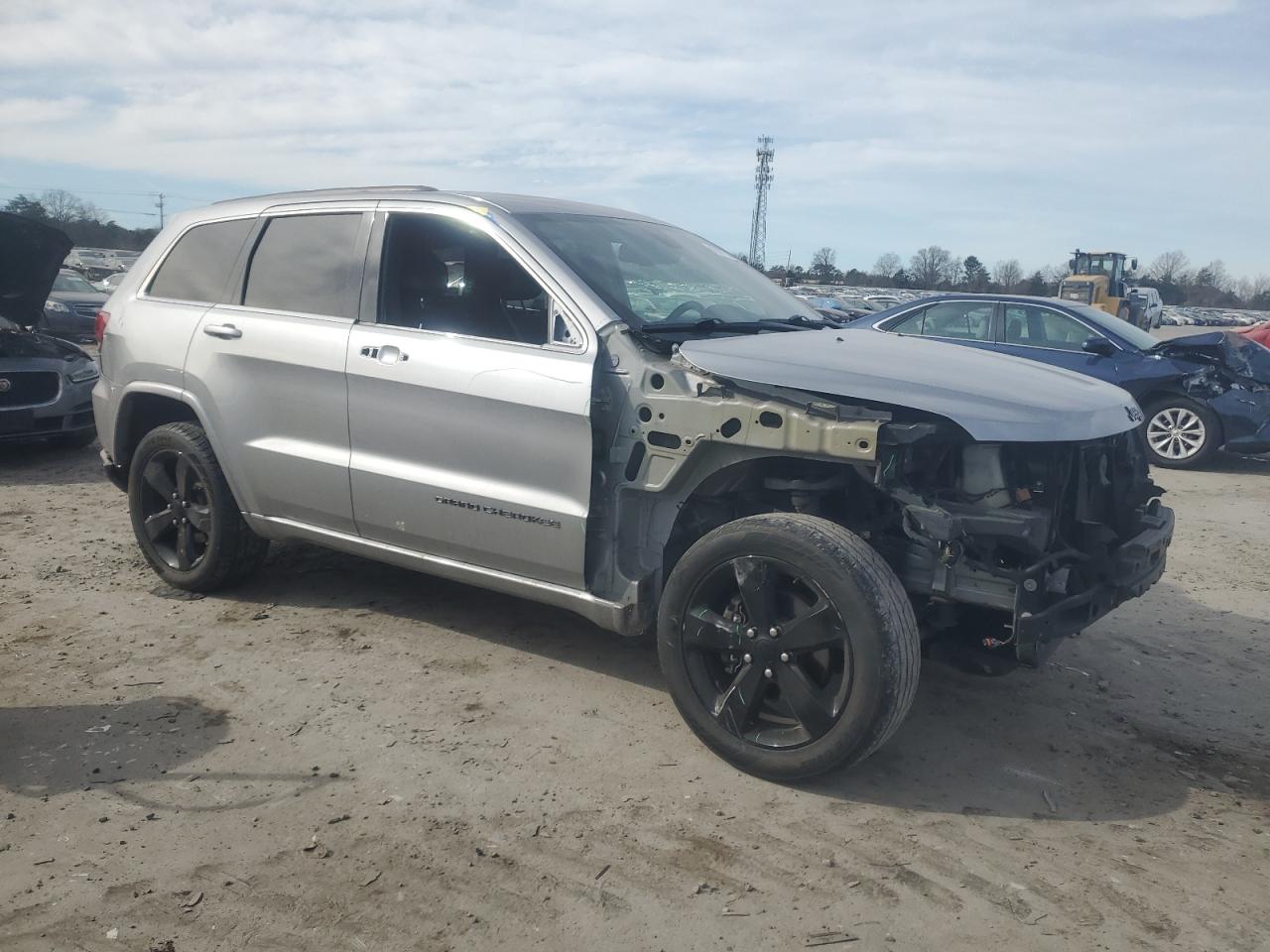 2015 Jeep Grand Cherokee - Image 4