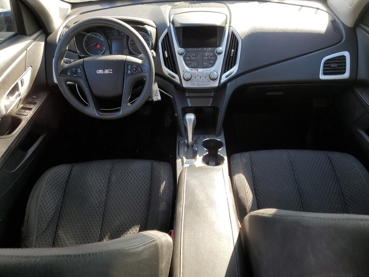 2015 GMC Terrain - Image 8