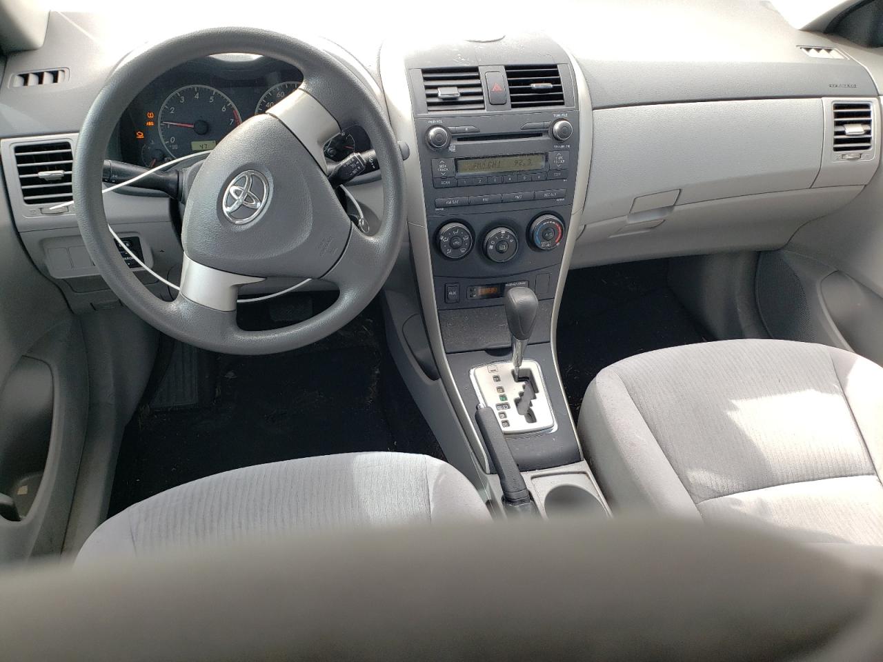 2010 Toyota Corolla - Image 8
