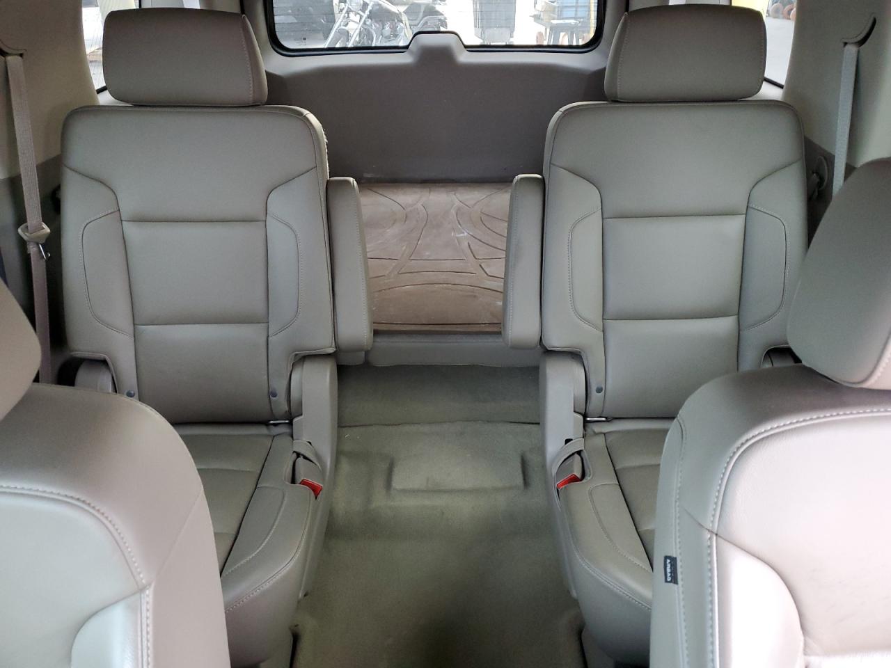 2016 Chevrolet Tahoe - Image 10
