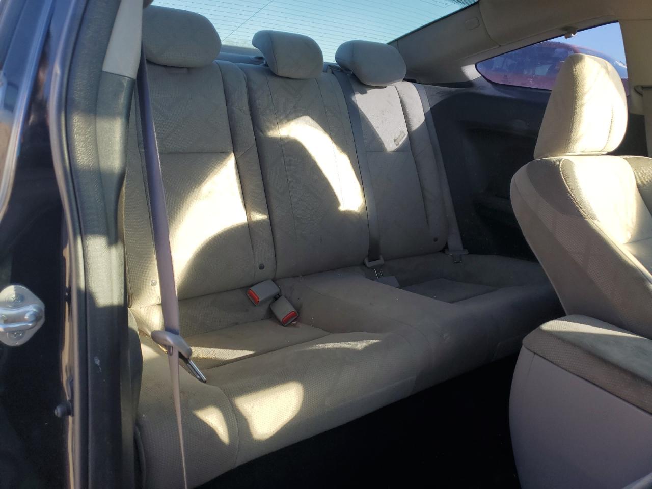 2012 Honda Civic - Image 10