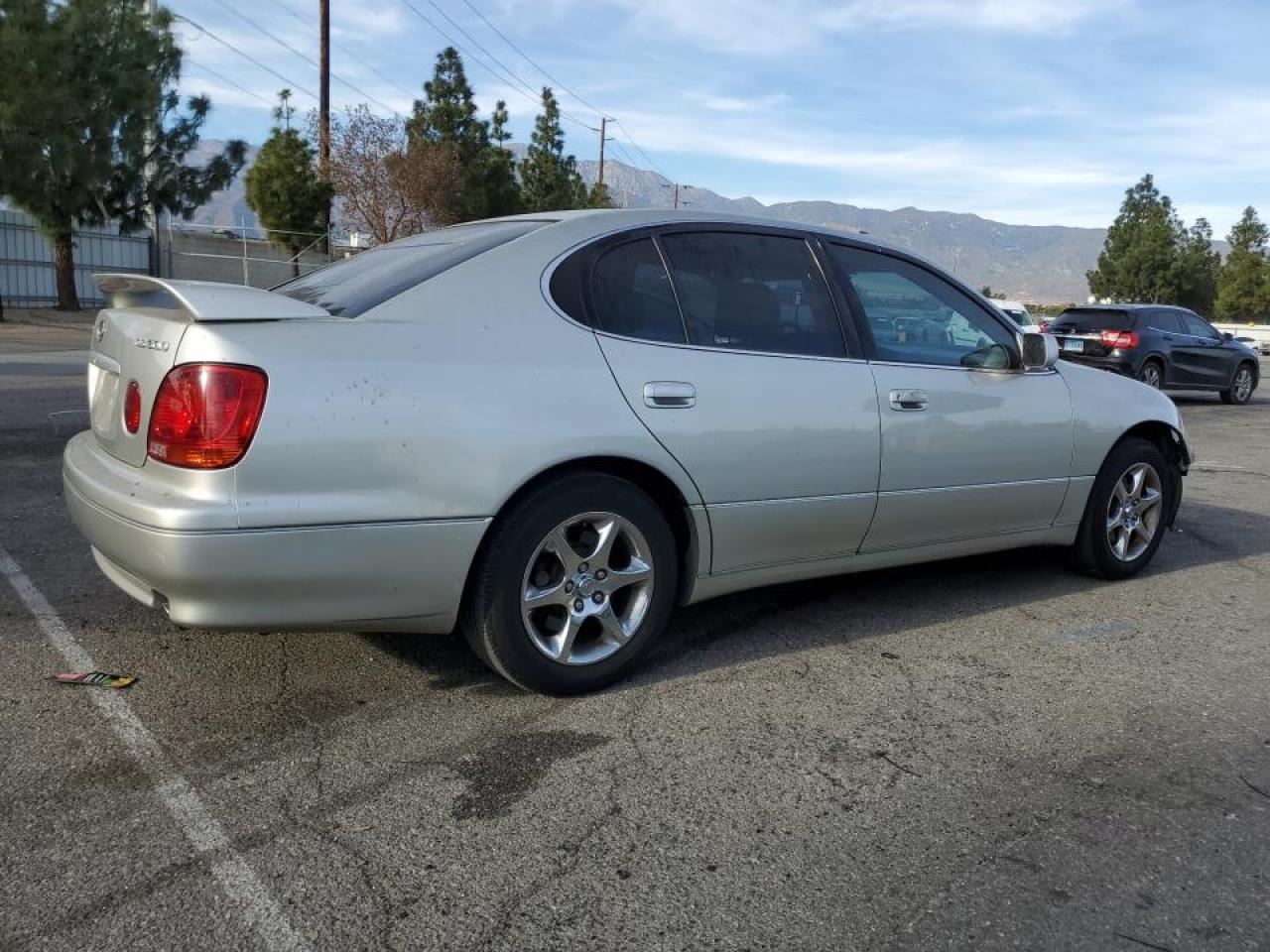 2003 Lexus GS 300 - Image 3