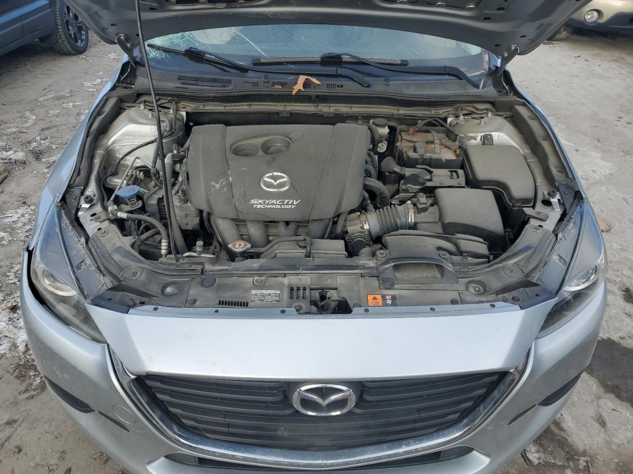 VIN 3MZBN1V39JM178780 2018 MAZDA 3 no.11