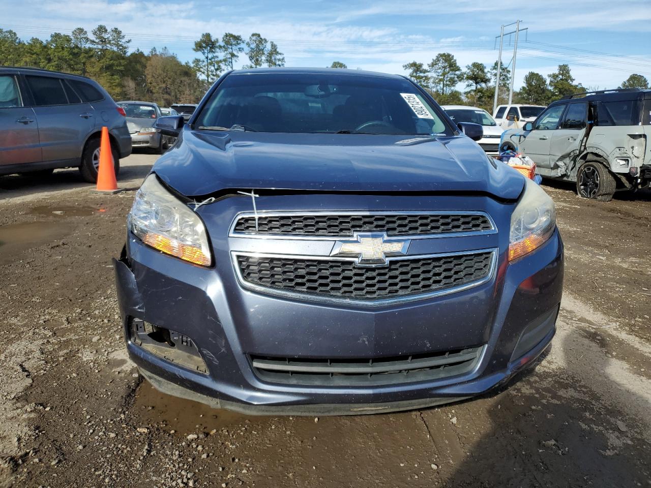 2013 Chevrolet Malibu - Image 5