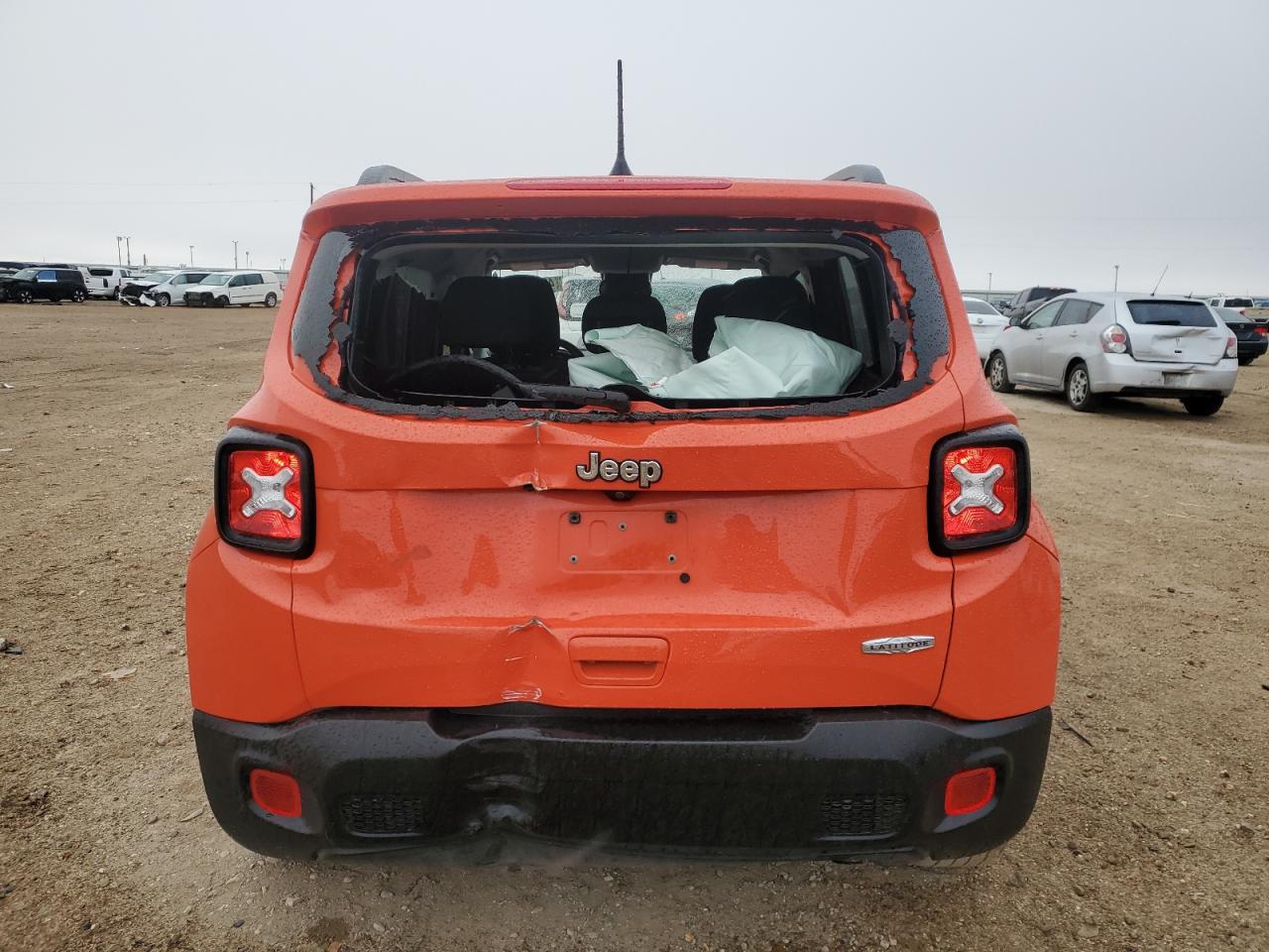 2020 Jeep Renegade - Image 6
