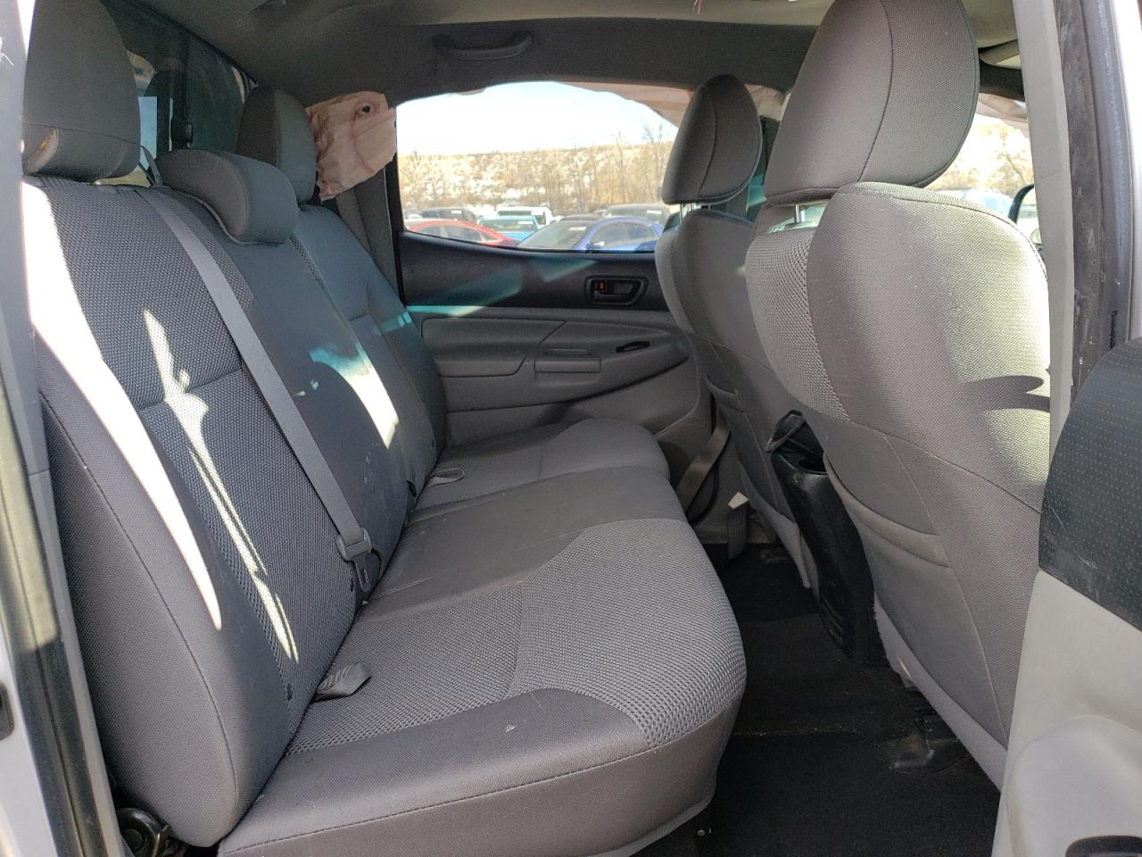 2012 Toyota Tacoma - Image 10