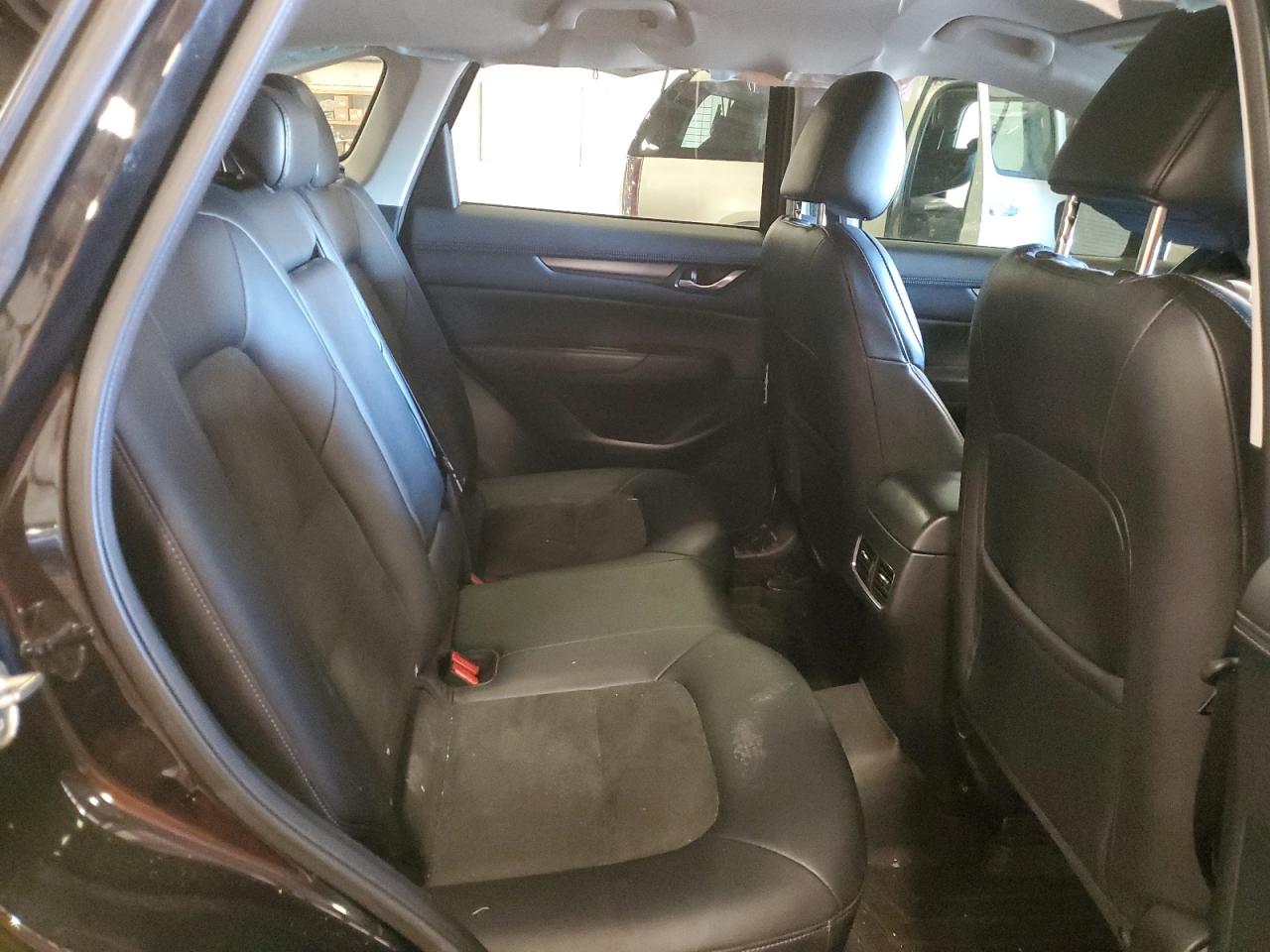 2017 Mazda CX-5 - Image 11