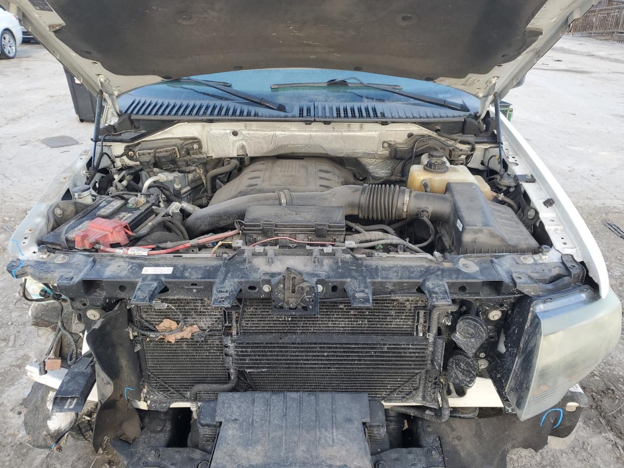2015 Ford Expedition - Image 12