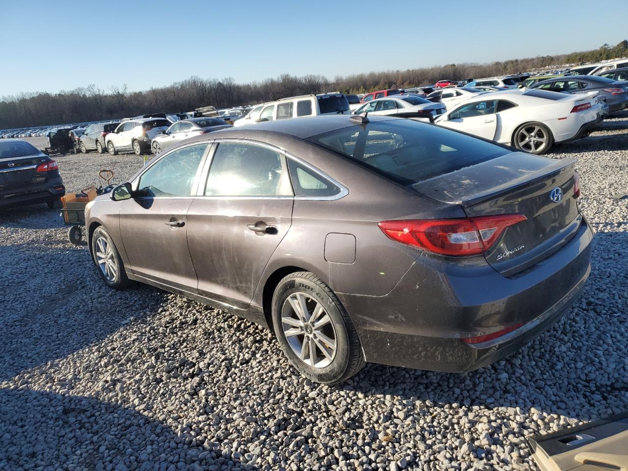 2016 Hyundai Sonata - Image 2